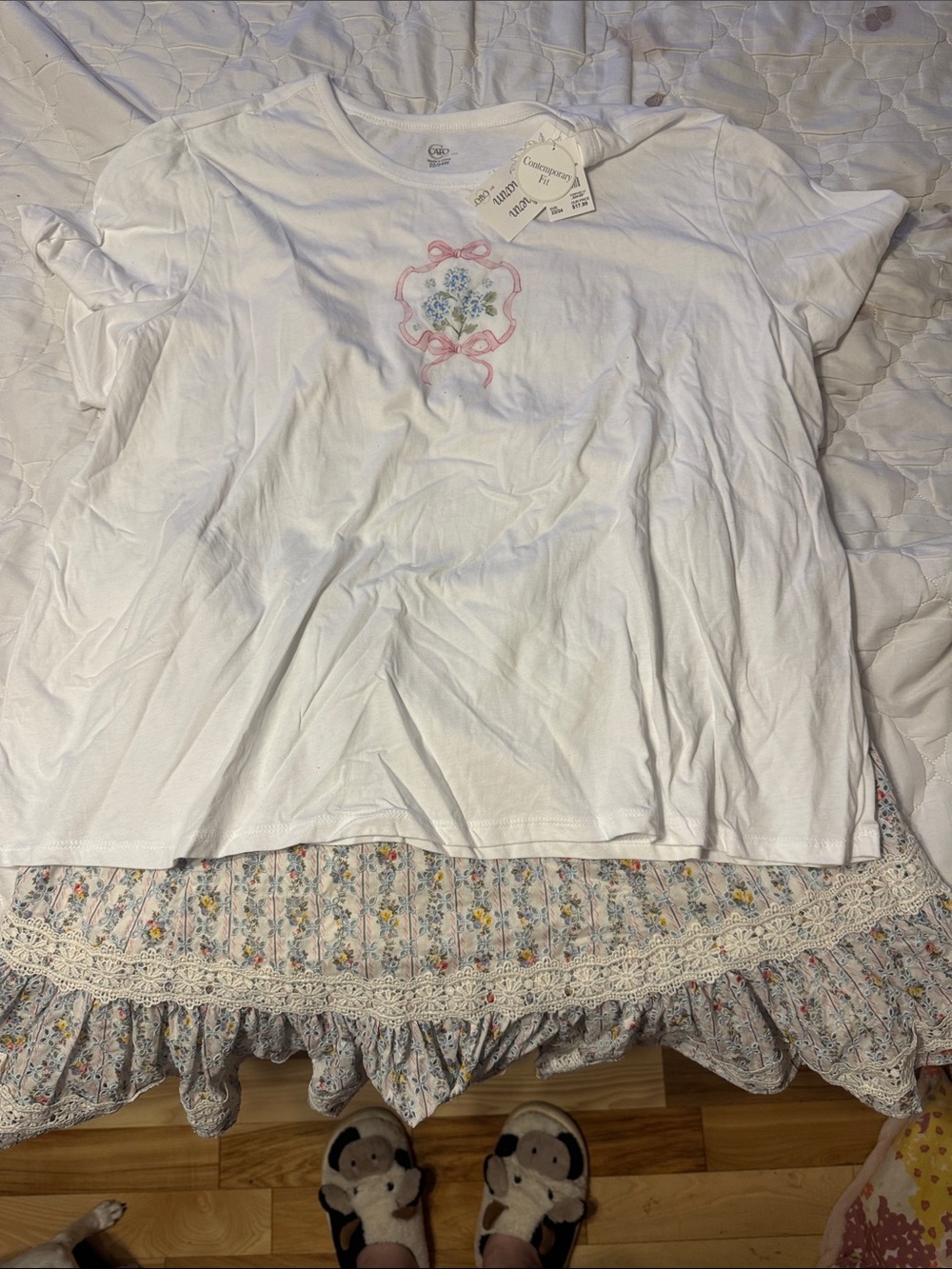 Cato White Short-Sleeve Tee with Pink Bow & Blue Floral Embroidery size 22/24